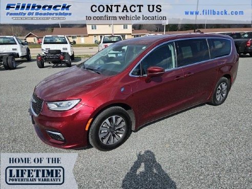 2022 Chrysler Pacifica Hybrid Touring L Red, Boscobel, WI